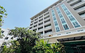 14 เพลส